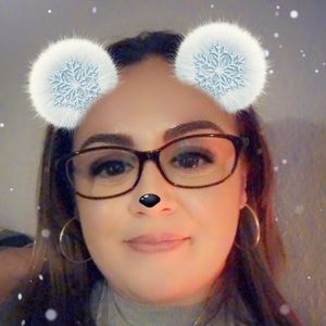 Meet your Posher, Veronica